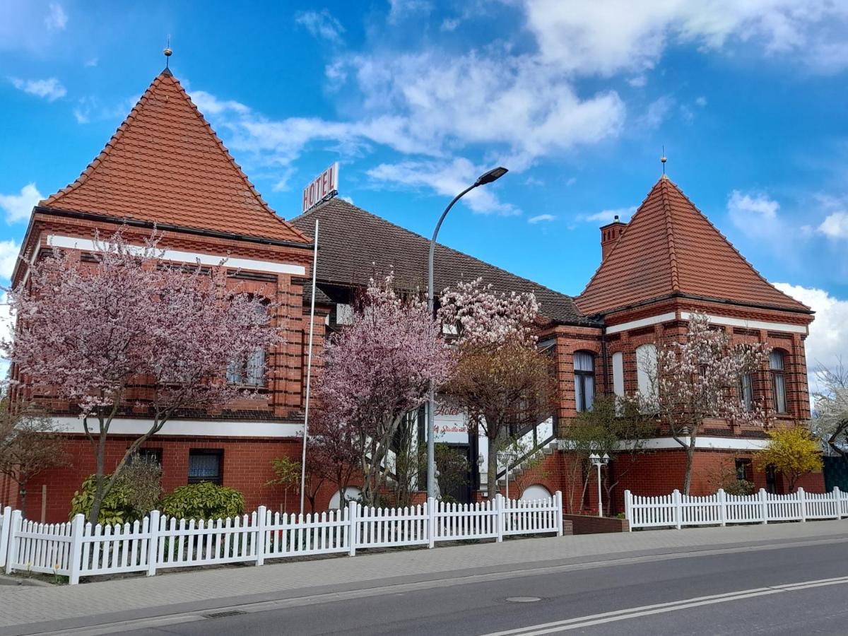 Hotel Am Stadtwall Anklam Exteriör bild