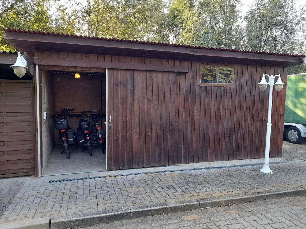 Hotel Am Stadtwall Anklam Exteriör bild